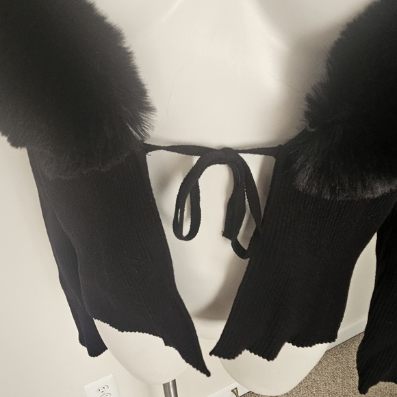 Draper James Tie Front Cardigan With Removable Fur Trim NWT - Picture 12 of 15